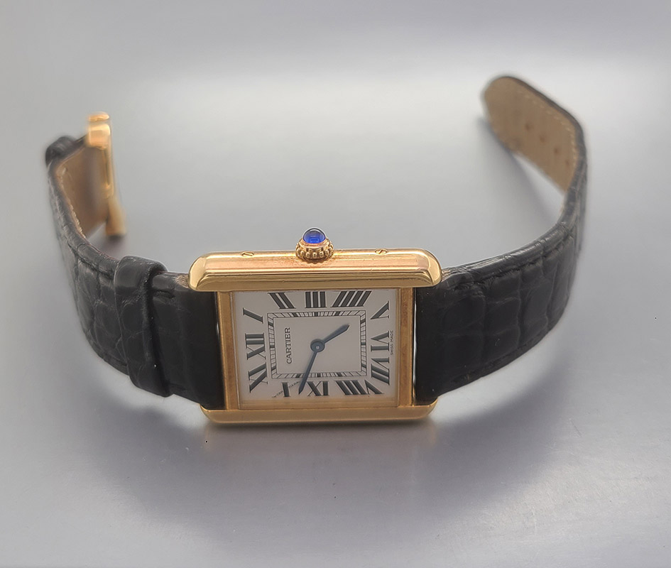 Cartier Tank Solo 31mmx24.4mm 2743 18K Yellow Gold Men s Watch