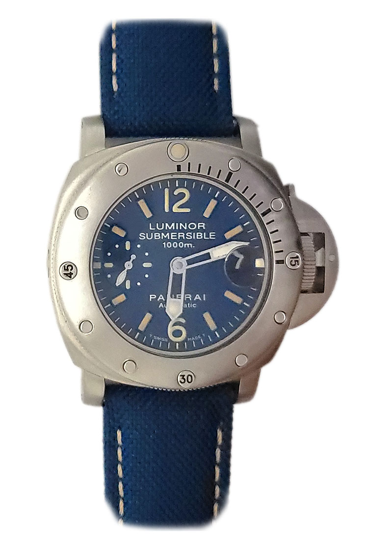 Panerai Luminor Submersible 46mm PAM 87 Stainless Steel Men s