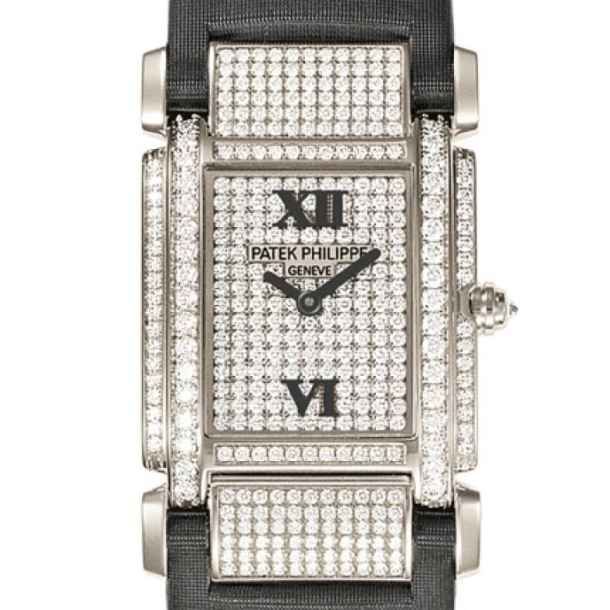 Patek Philippe Twenty - 4 29x30mm 4910G-001 18K White Gold Women's Watch