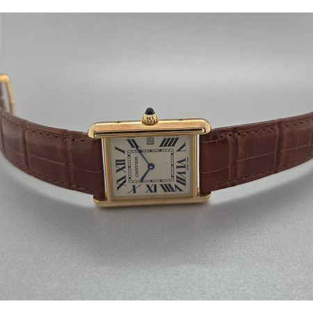 cartier-tank-louis-25x33mm-w1529756-18k-yellow-gold-unisex-watch