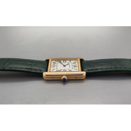 Cartier Tank Solo Small 30.0x23.0.mm W1018755 18K Yellow Gold Women's Watch