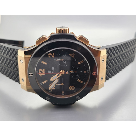 Hublot Big Bang 18K Rose Gold Chronograph Ceramic Rubber Men’s Watch