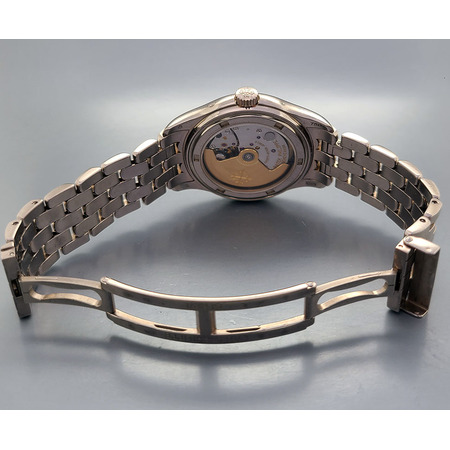 Patek Philippe Annual Calendar 37mm 5036/1G-014 18K White Gold Men's Watch