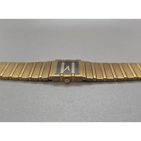 piaget-polo-20x20mm-8131c701-18k-yellow-gold-womens-watch